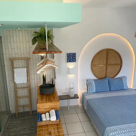 Marika & Aparthotel